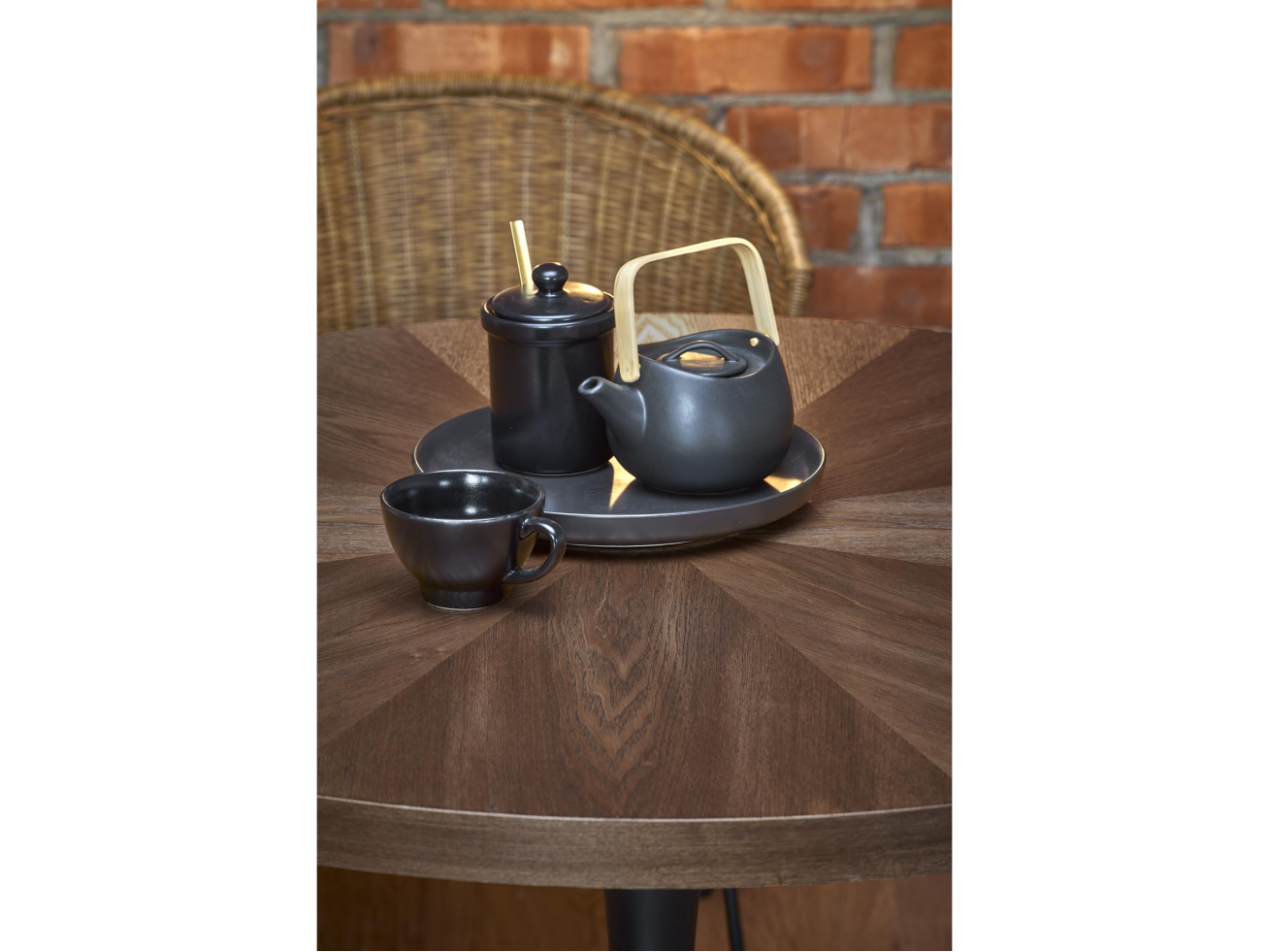 Apvalus stalas CARMELO 4 Apvalus stalas CARMELO 4