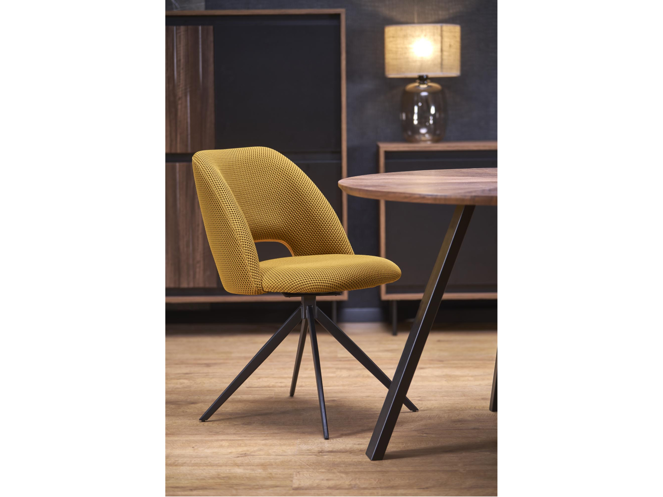 Apvalus stalas DANILO 3 Apvalus stalas DANILO 3