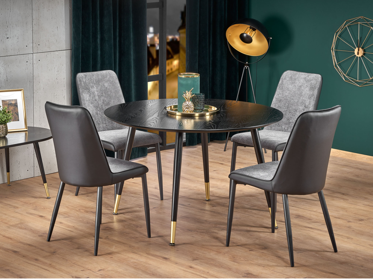 Apvalus stalas EMBOS Apvalus stalas EMBOS