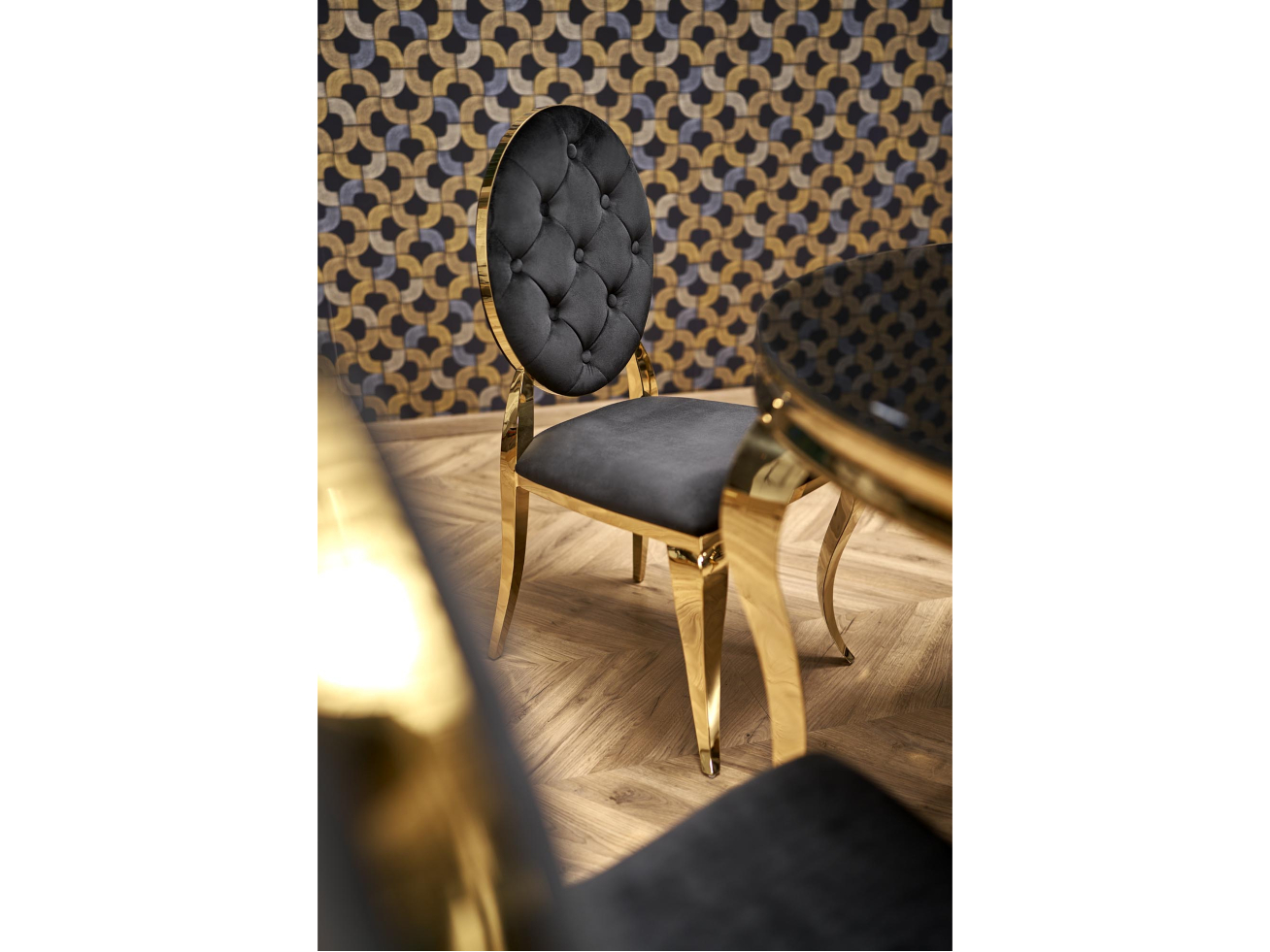 Apvalus stiklinis stalas REGINALD 2 2