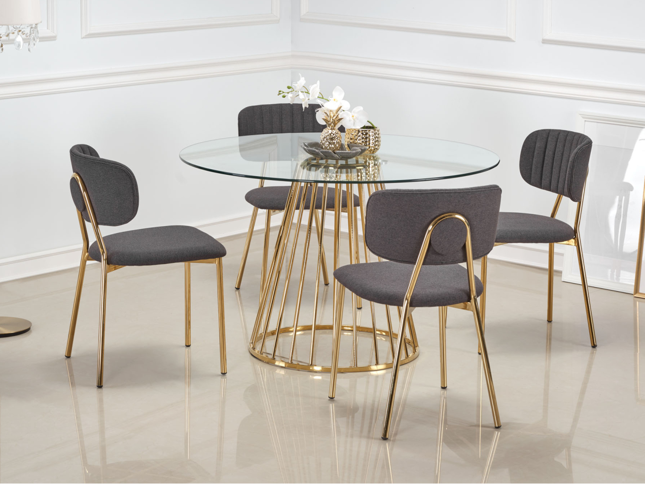 Apvalus stiklinis stalas LIVERPOOL Apvalus stiklinis stalas LIVERPOOL