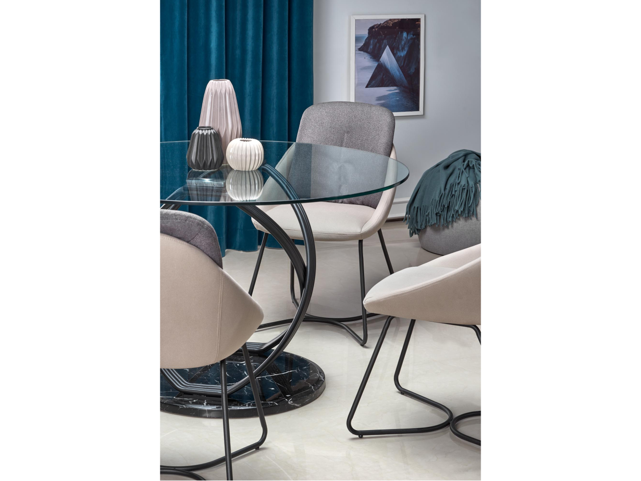 Apvalus stiklinis stalas OPTICO 1