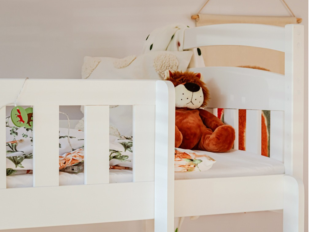 Dviaukštė vaikiška lova su stalčiais IGNAS 80x200 5 Dviaukštė vaikiška lova su stalčiais IGNAS 80x200 5