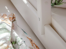 Dvigulė vaikiška lova su stalčiais SENSO 80x180