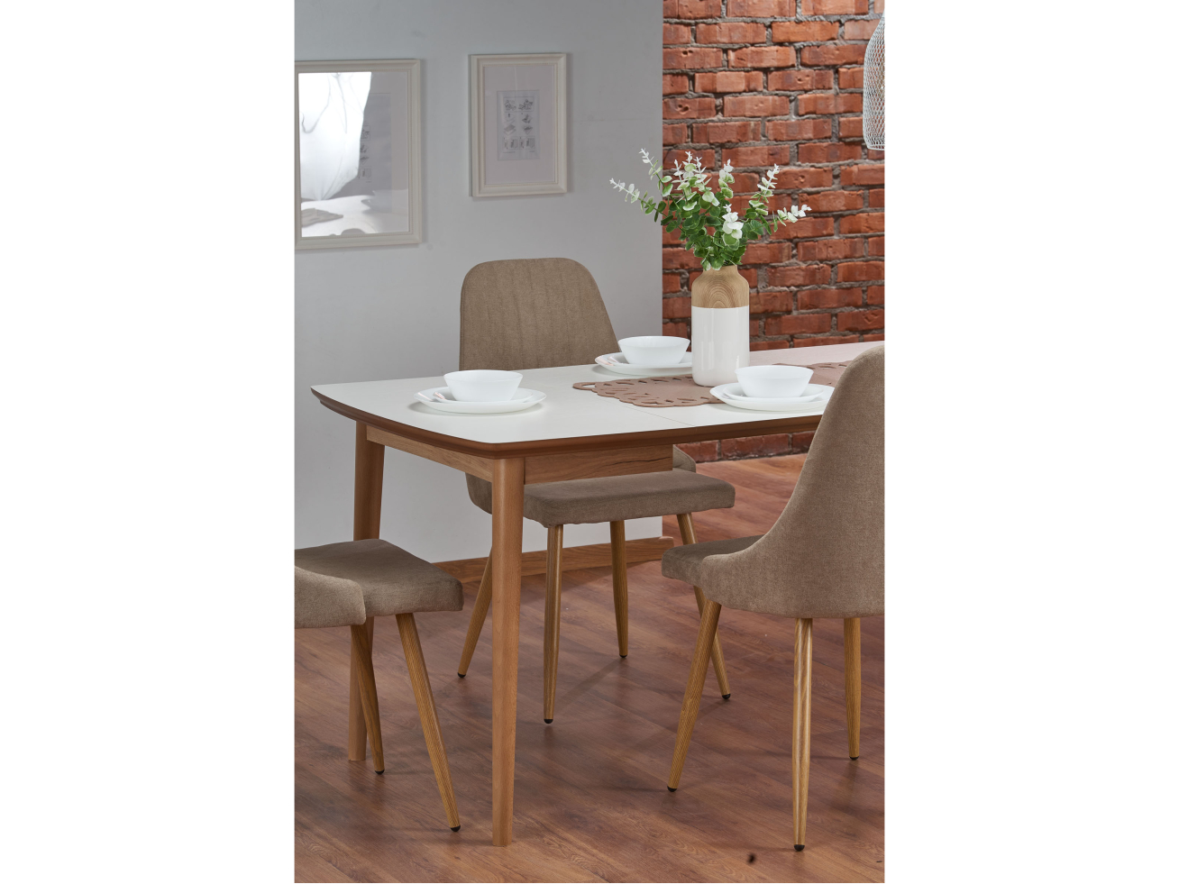 Išskleidžiamas stalas BARRET 2 Išskleidžiamas stalas BARRET 2