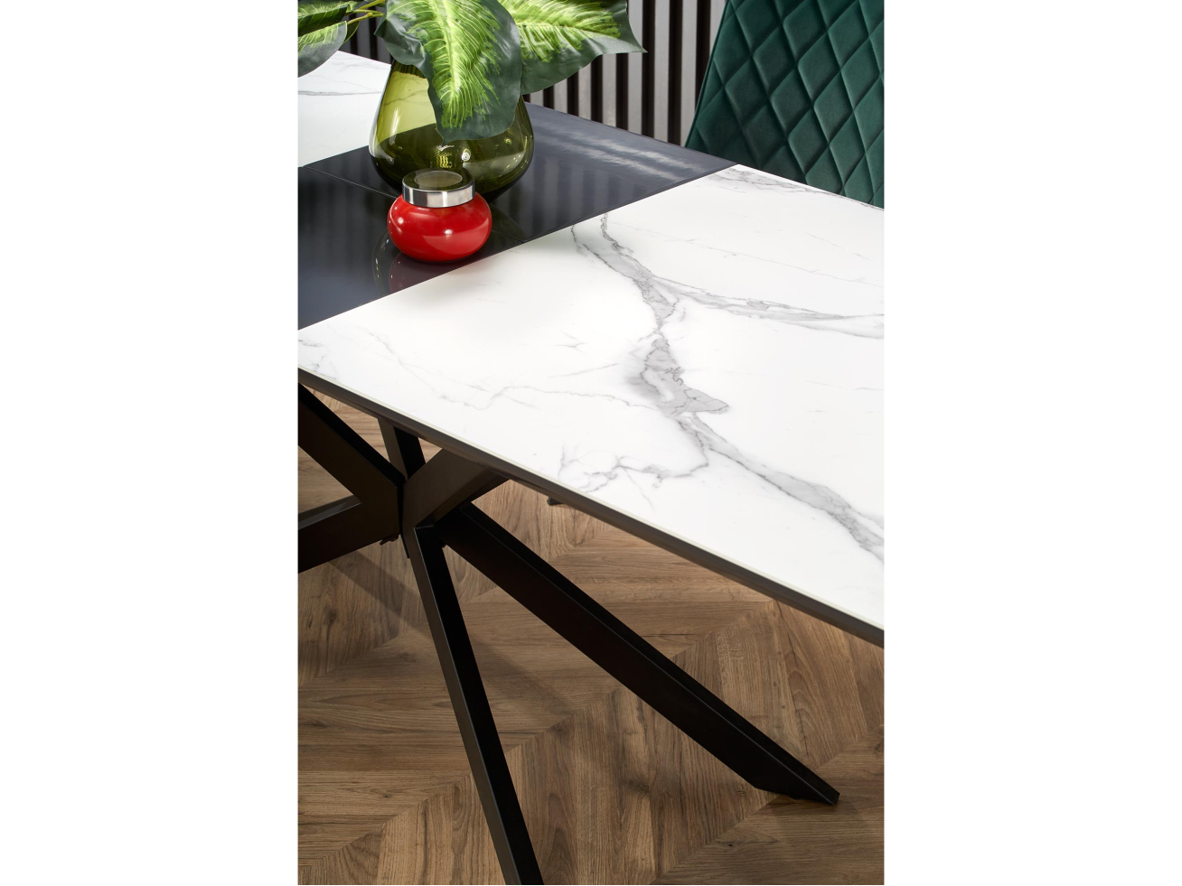 Išskleidžiamas stalas DIESEL 4 Išskleidžiamas stalas DIESEL 4