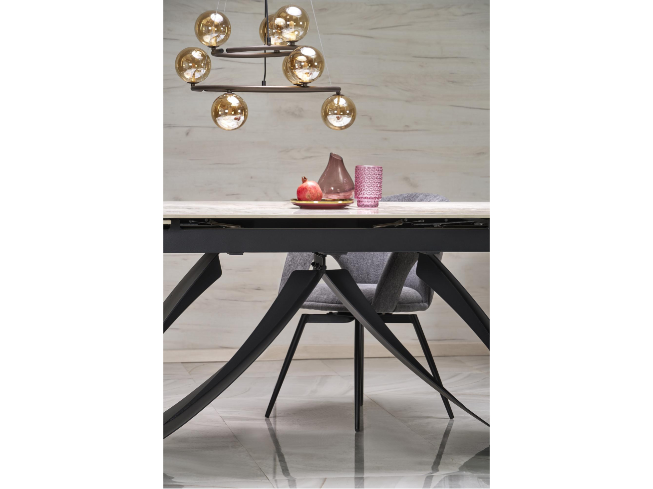 Išskleidžiamas stalas HILARIO 4