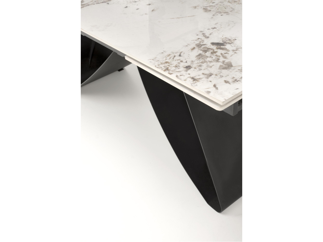 Išskleidžiamas stalas HILARIO 14 Išskleidžiamas stalas HILARIO 14