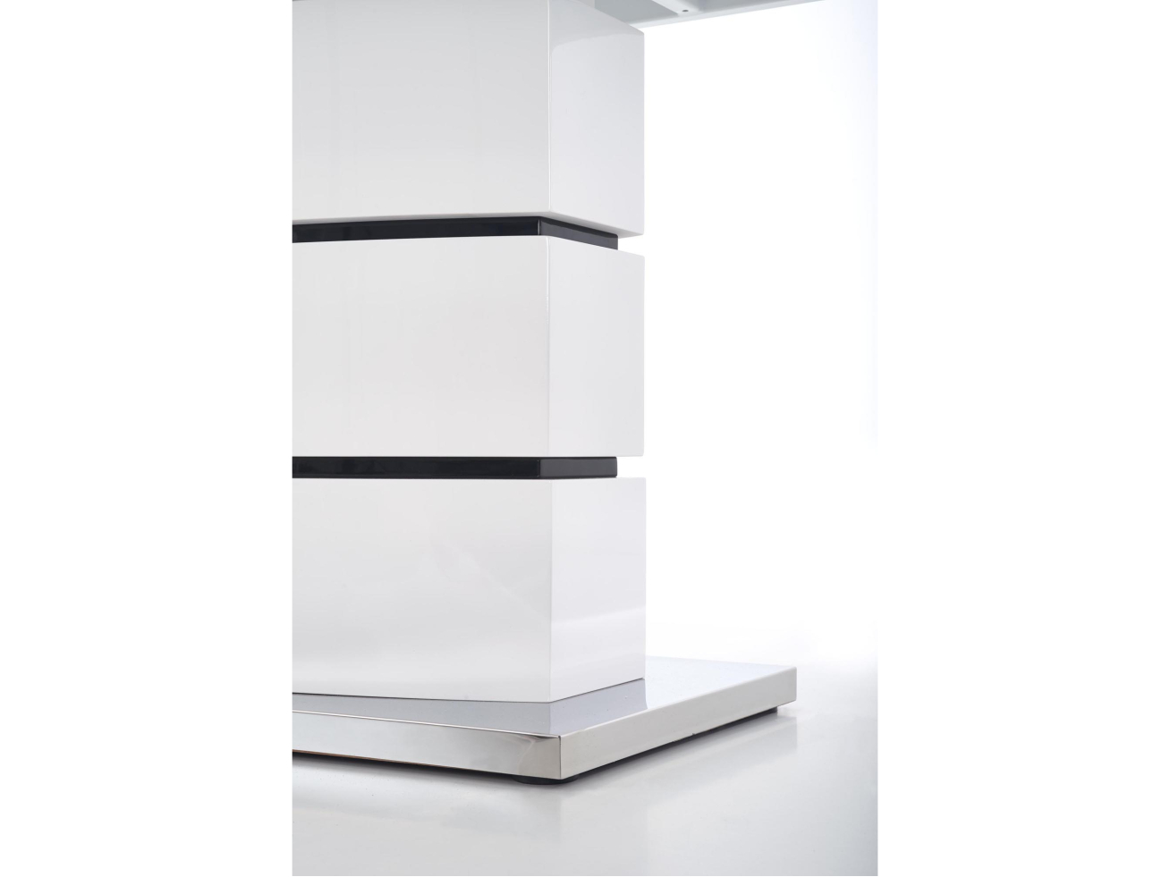 Išskleidžiamas stalas NOBEL 7