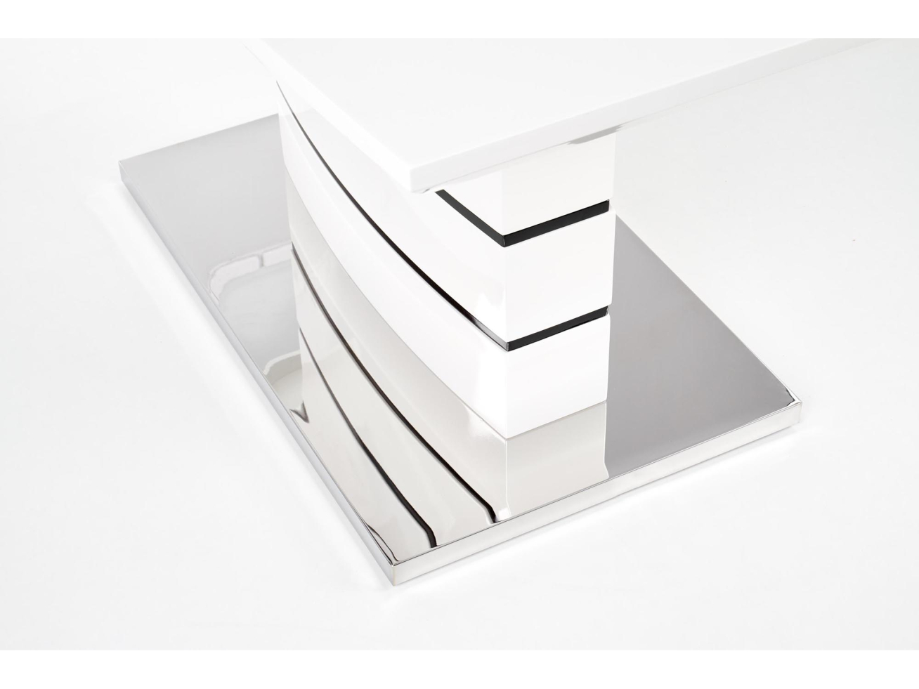 Išskleidžiamas stalas NORD 8