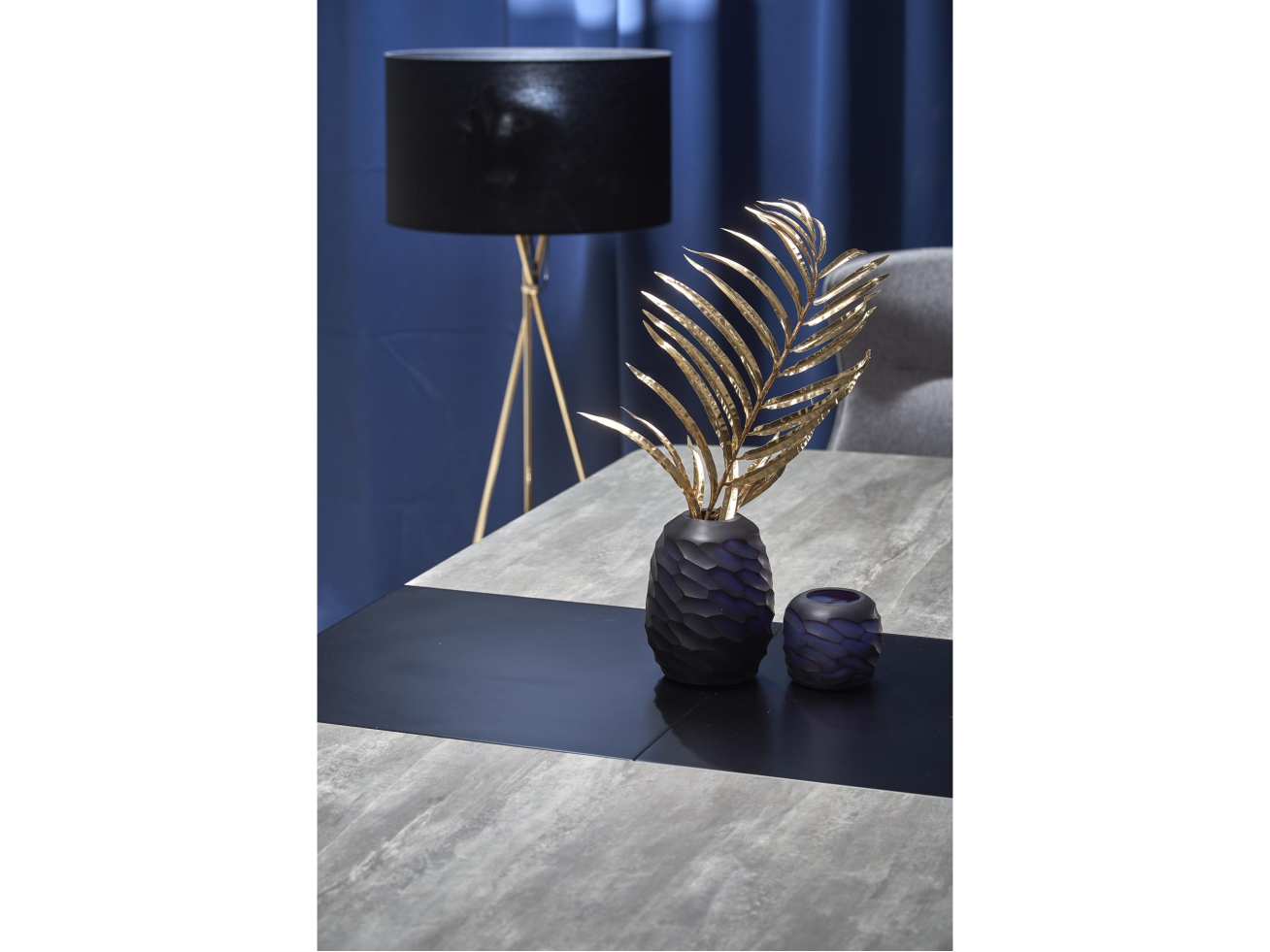 Išskleidžiamas stalas VINSTON 5 Išskleidžiamas stalas VINSTON 5