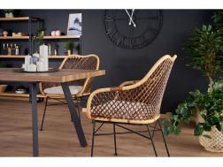 Išskleidžiamas stalas BERLIN 140