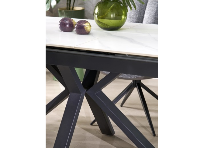 Išskleidžiamas stalas PLATAN 7