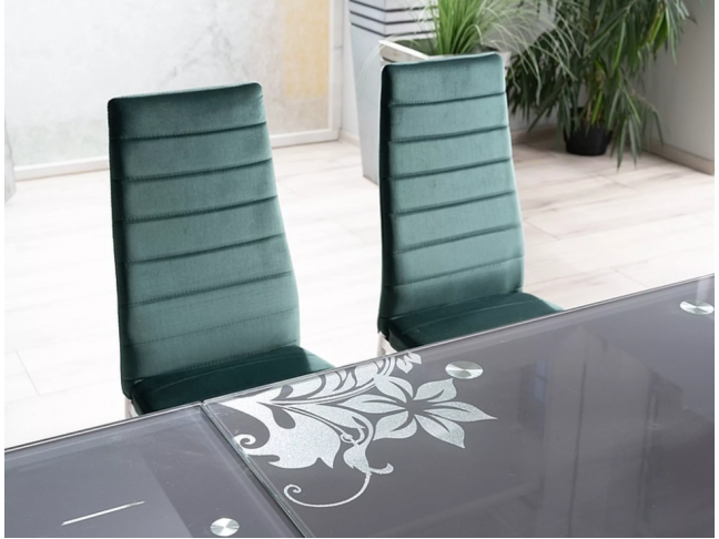 Išskleidžiamas stiklinis stalas GD-017 5 Išskleidžiamas stiklinis stalas GD-017 5