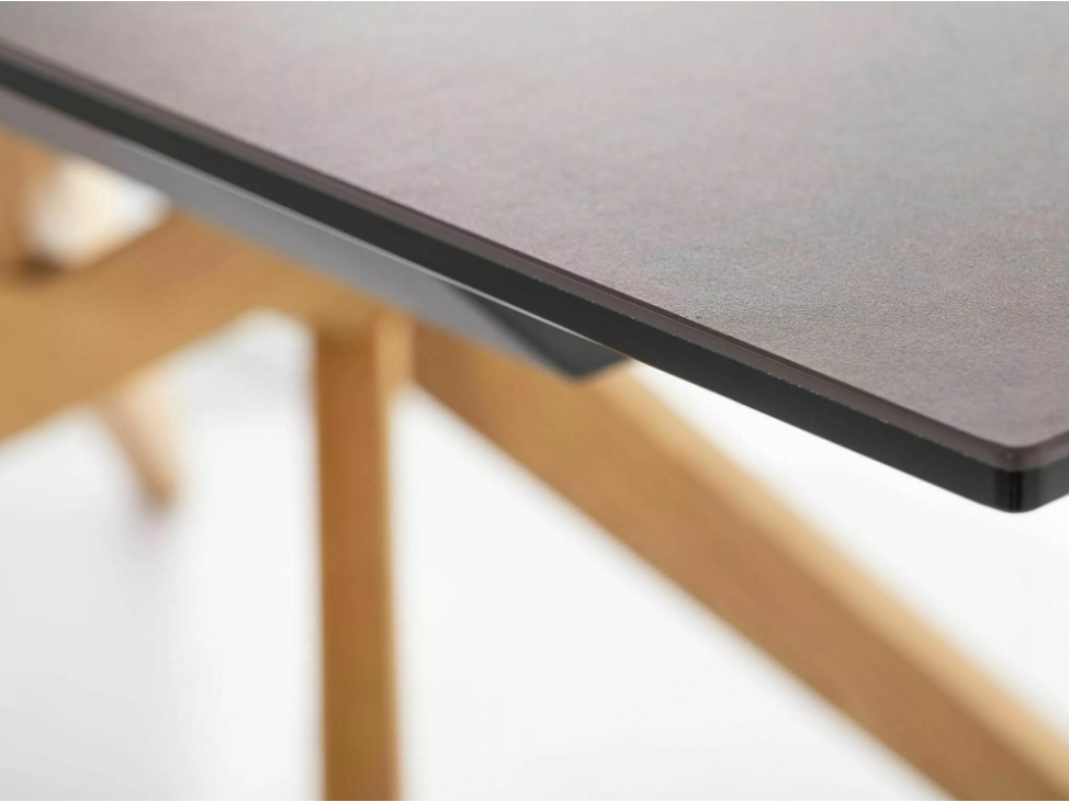 Išskleidžiamas stalas LORETO CERAMIC 4