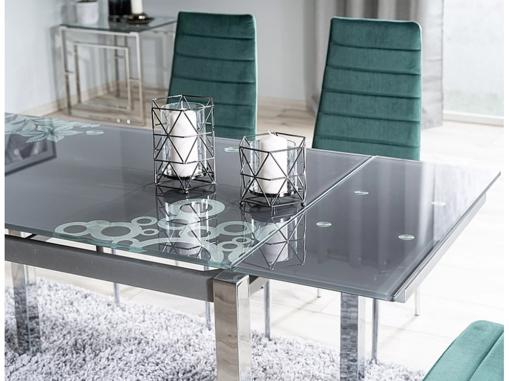 Išskleidžiamas stiklinis stalas GD-017 4 Išskleidžiamas stiklinis stalas GD-017 4