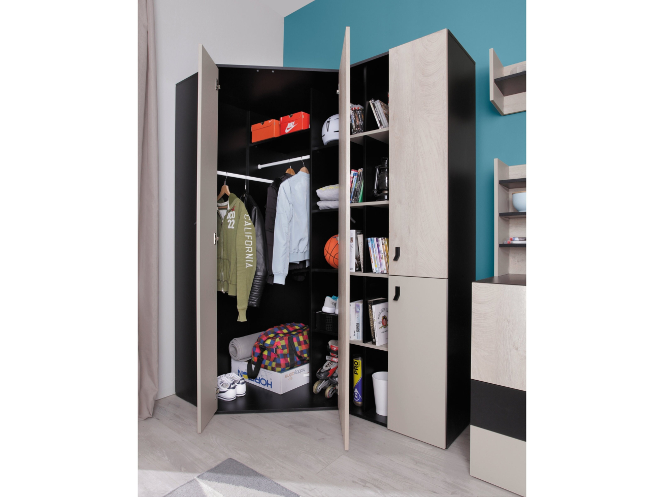 Kampinė spinta PL2 3 Kampinė spinta PL2 3