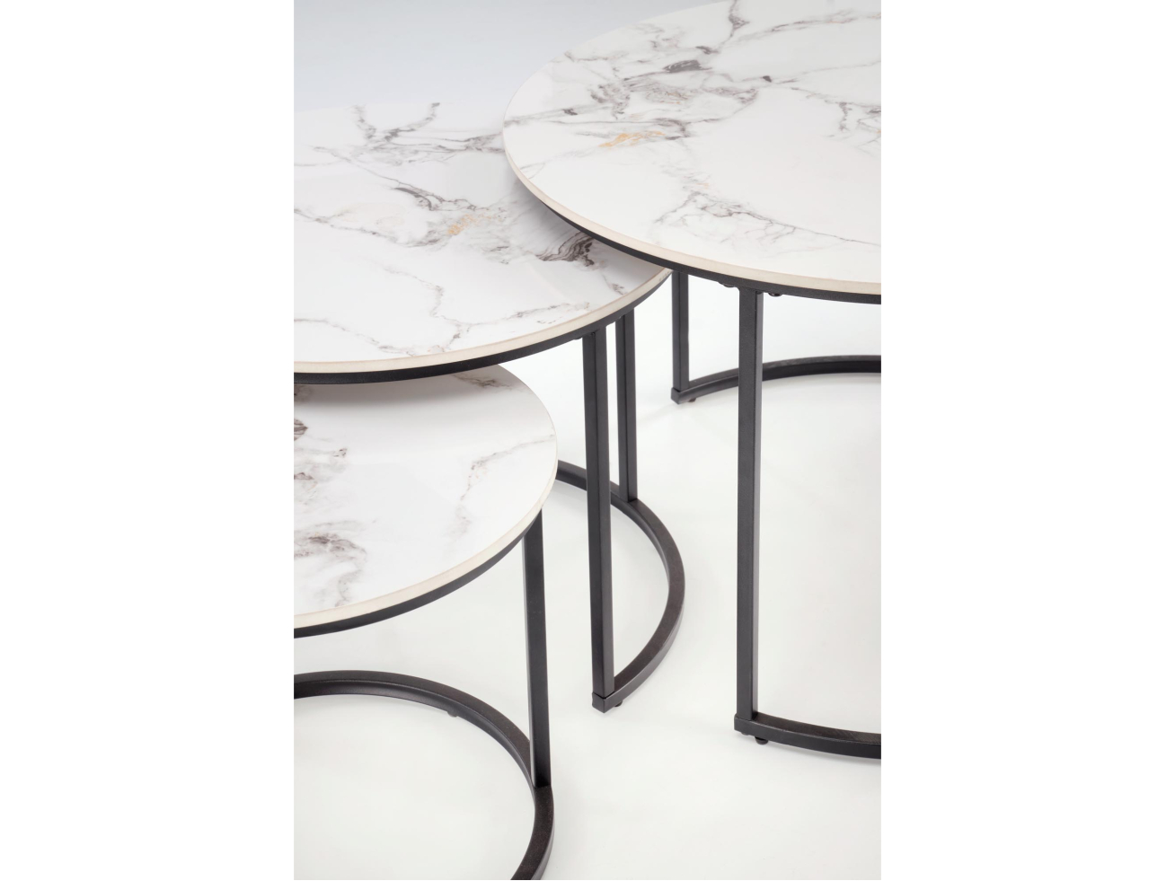 Kavos staliukų rinkinys GILDA 5 Kavos staliukų rinkinys GILDA 5