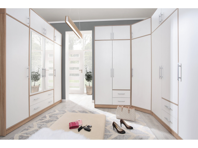 Kampinė spinta SR4 3 Kampinė spinta SR4 3