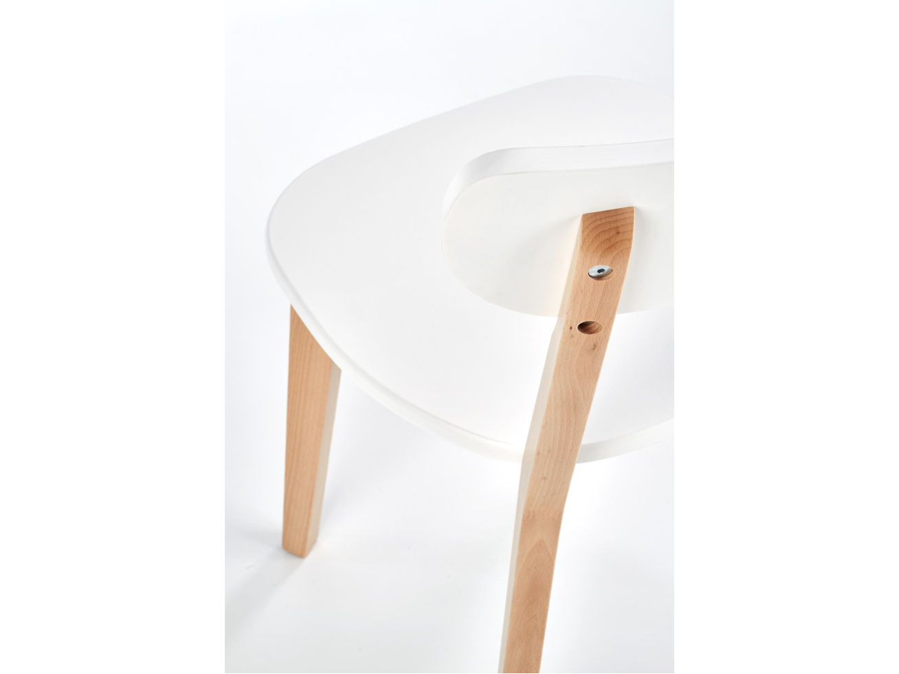 Kėdė BUGGI 8 Kėdė BUGGI 8