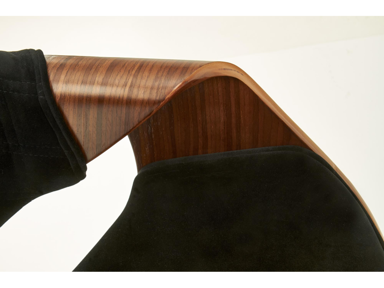 Kėdė K-396 10 Kėdė K-396 10