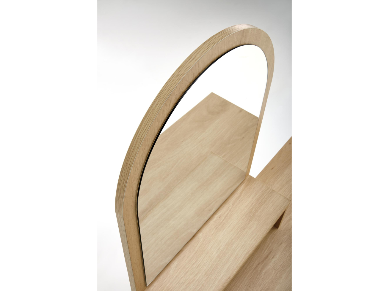 Kosmetinis staliukas CARMEN 8 Kosmetinis staliukas CARMEN 8