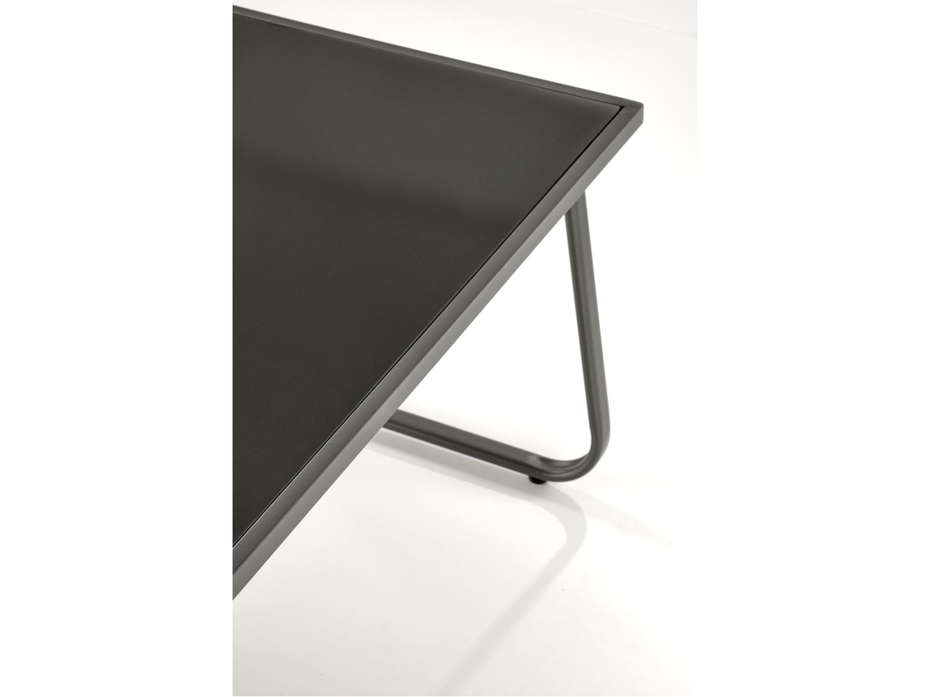 Lauko baldų komplektas CONOR 17 Lauko baldų komplektas CONOR 17