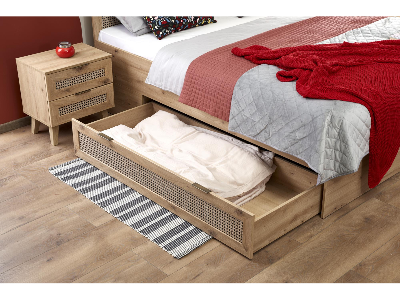 Lova su stalčiais BORNEO 160 2 Lova su stalčiais BORNEO 160 2