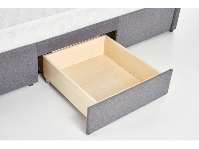 Lova su stalčiais BETINA 160 8