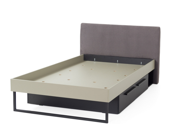 Jaunuolio lova su stalčiais SE13 2