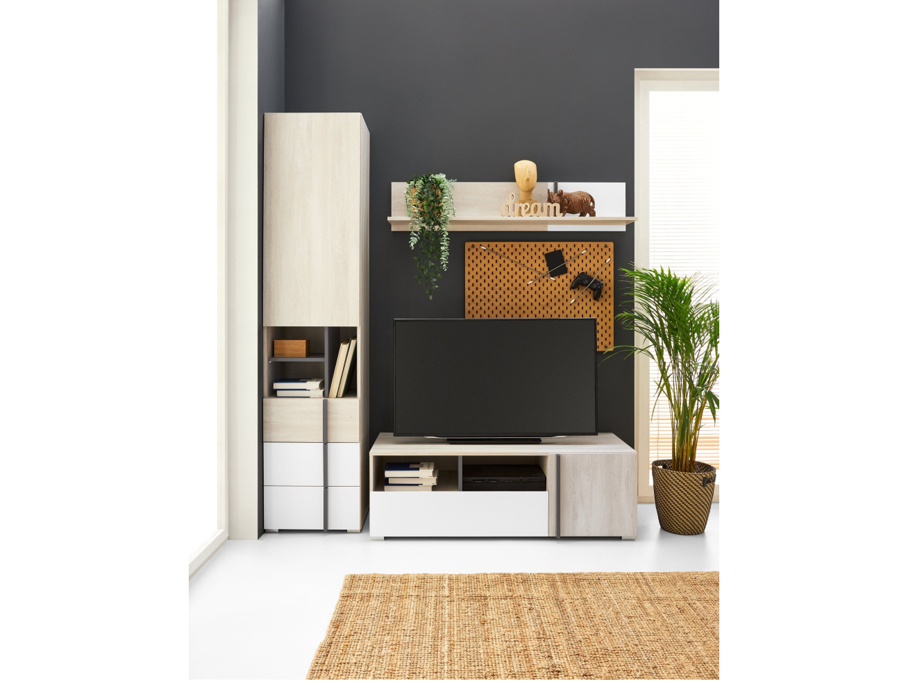 Pakabinama lentynėlė RM13 3 Pakabinama lentynėlė RM13 3