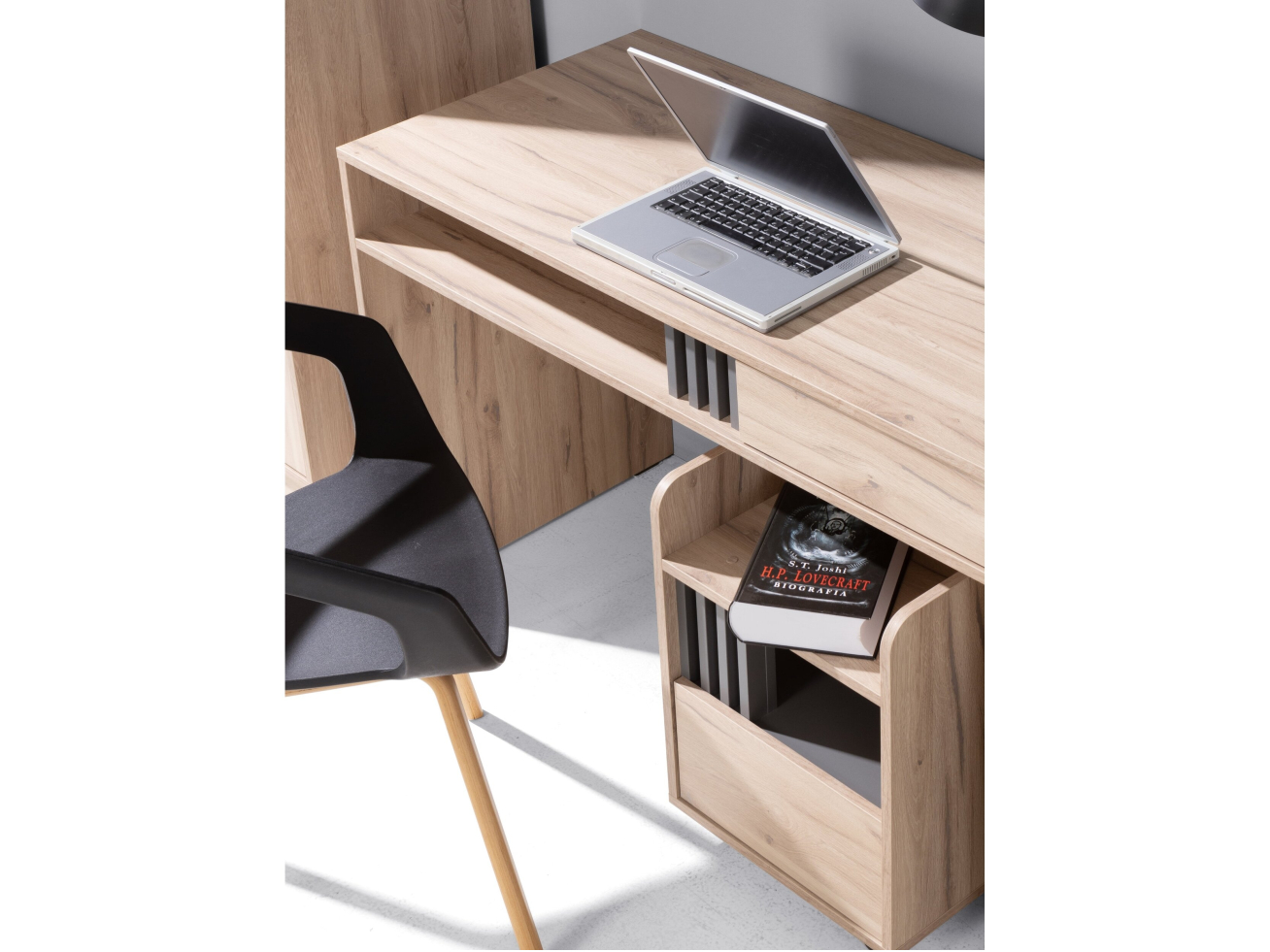 Rašomasis stalas AL9 2 Rašomasis stalas AL9 2