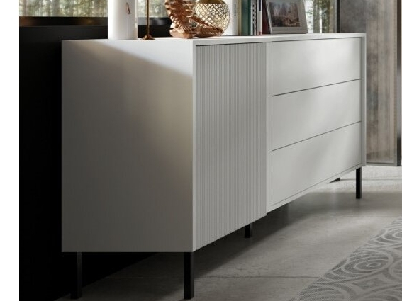 Komoda MIA3 7 Komoda MIA3 7