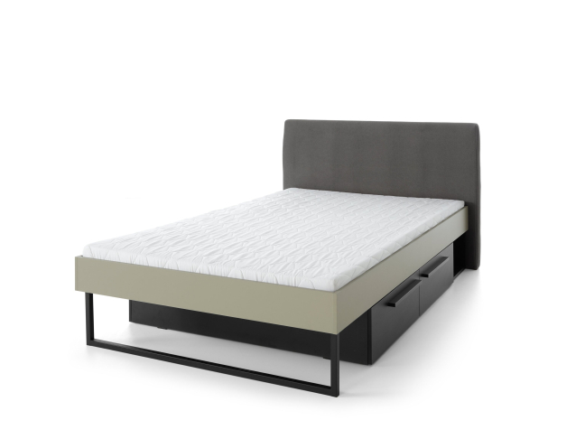 Jaunuolio lova su stalčiais SE13 9 Jaunuolio lova su stalčiais SE13 9