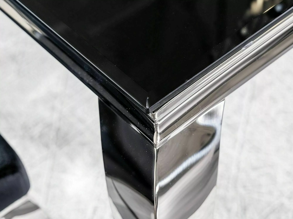 Stiklinė konsolė PRINCE C 1 Stiklinė konsolė PRINCE C 1