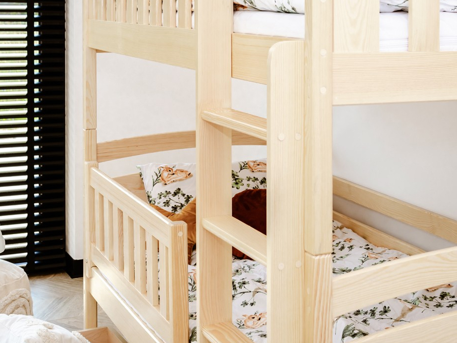 Trivietė vaikiška lova su stalčiais BLANKA 90x200 4 Trivietė vaikiška lova su stalčiais BLANKA 90x200 4