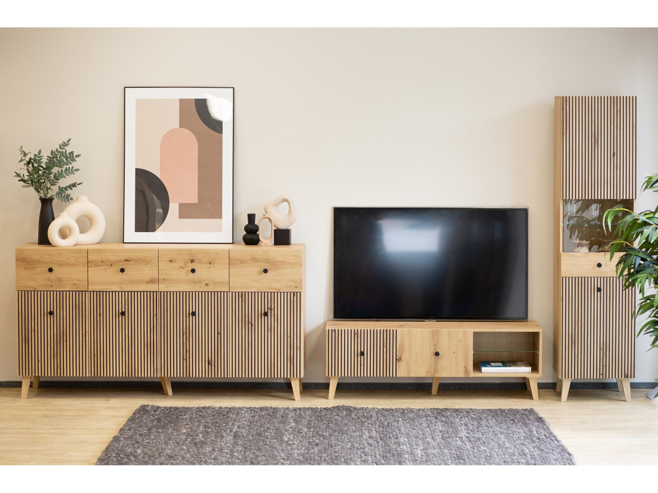 TV staliukas BERLIN 1K 3