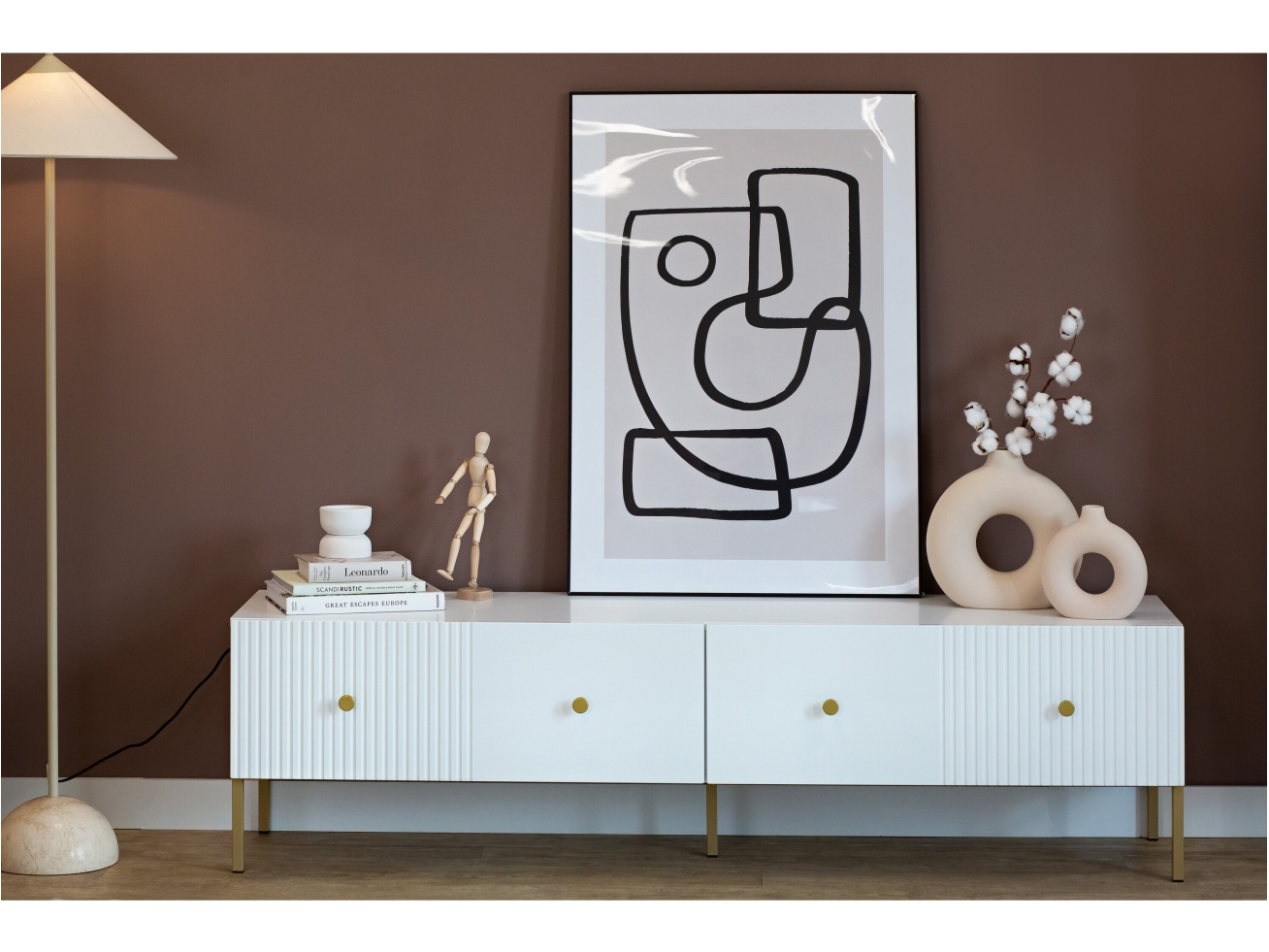 TV staliukas VIENA 2K 2