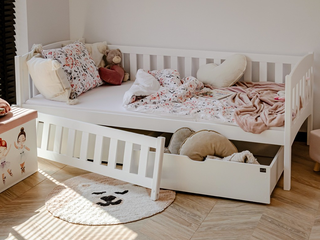 Vaikiška lova su stalčiais GUCIO 80x200 8 Vaikiška lova su stalčiais GUCIO 80x200 8