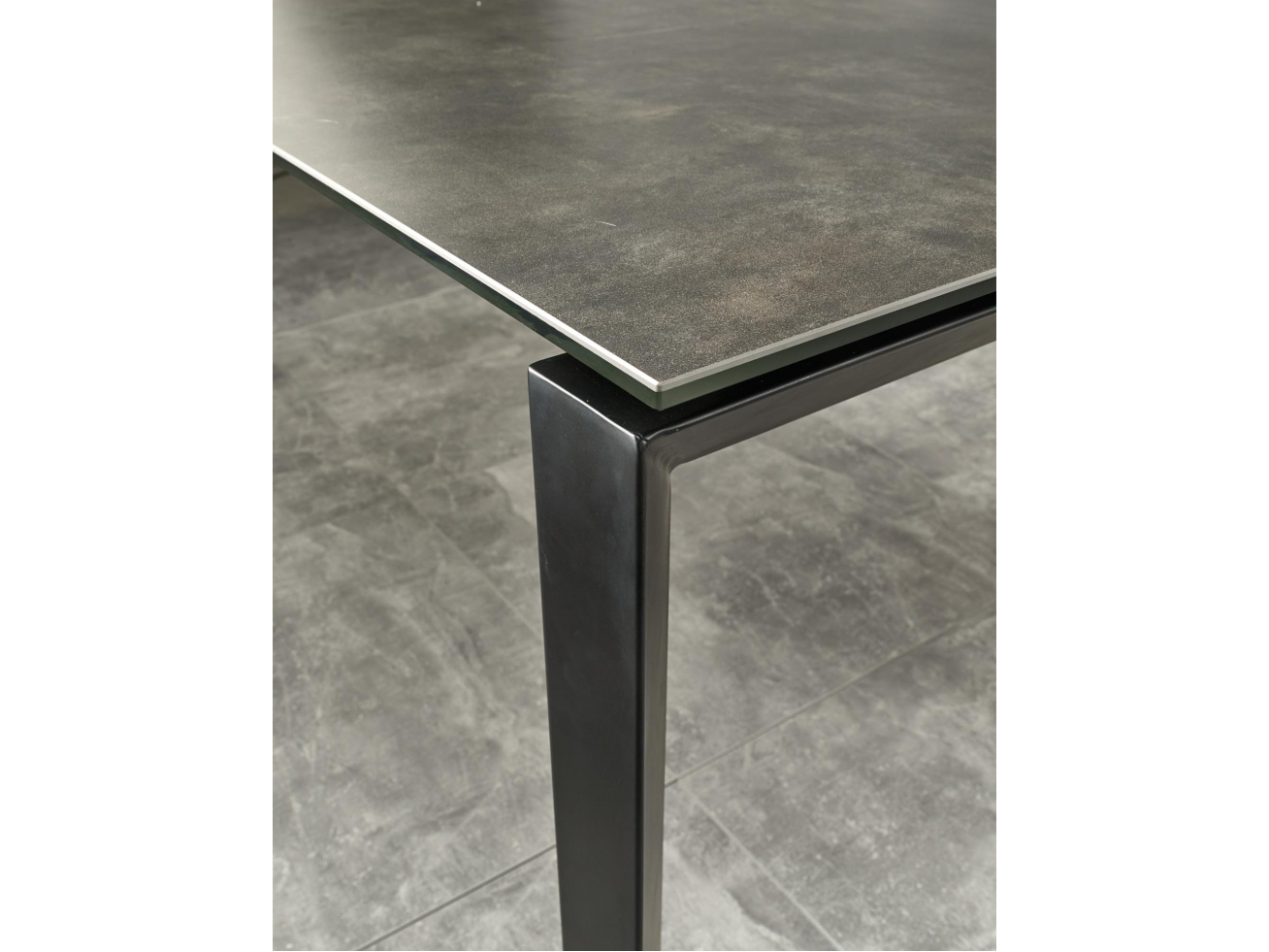 Valgomojo stalas HORIZON 2 Valgomojo stalas HORIZON 2