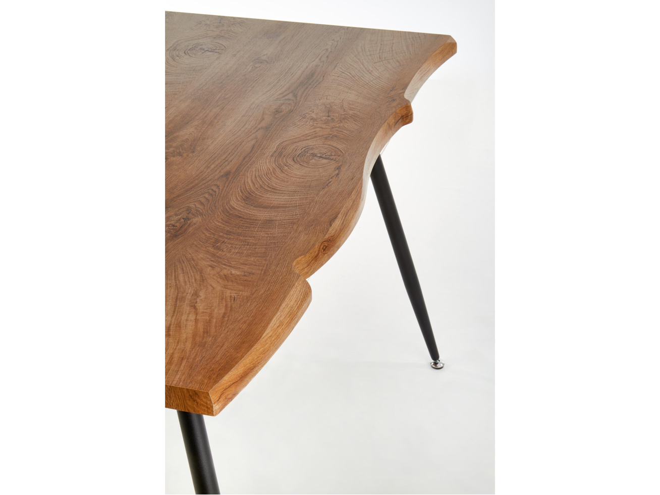 Valgomojo stalas LARSON 6