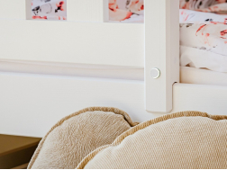 Vaikiška lova su stalčiais GUCIO 80x180