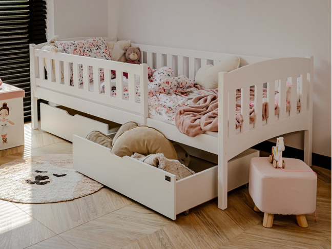 Vaikiška lova su stalčiais GUCIO 90x200 6