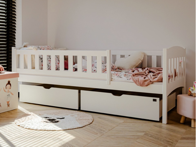 Vaikiška lovytė su stalčiais GUCIO 90x190 Vaikiška lovytė su stalčiais GUCIO 90x190