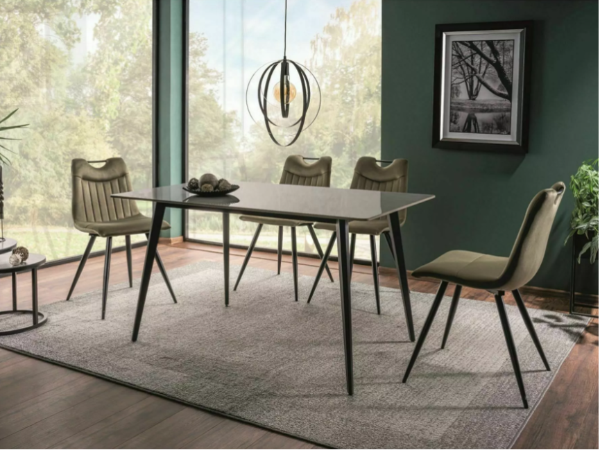 Valgomojo stalas IVY