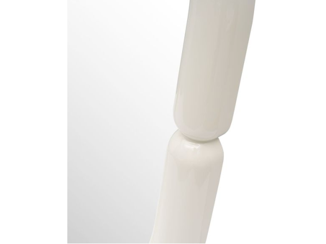 Veidrodis POSTER 4 Veidrodis POSTER 4