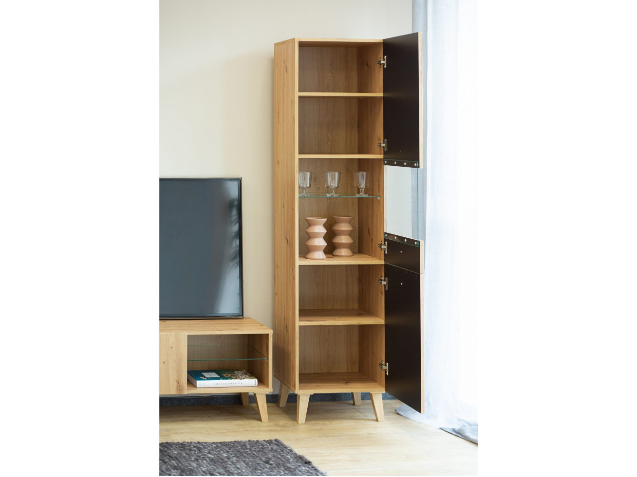 Vitrina BERLIN 2D 1 Vitrina BERLIN 2D 1