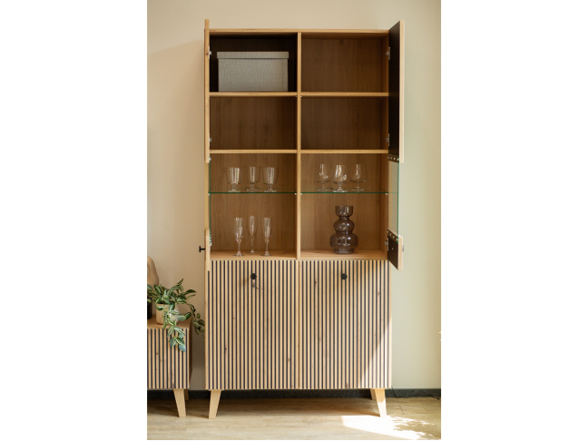 Vitrina BERLIN 4D 5 Vitrina BERLIN 4D 5