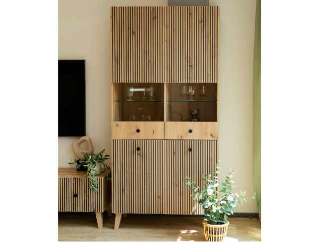 Vitrina BERLIN 4D