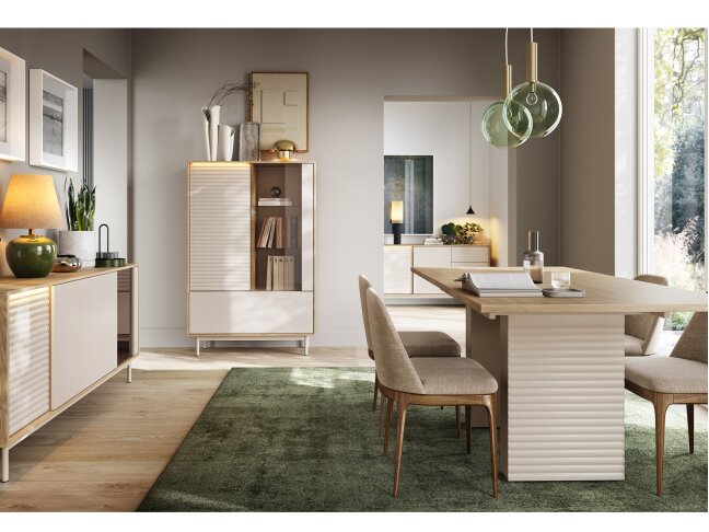 Vitrina TILA 1 4 Vitrina TILA 1 4